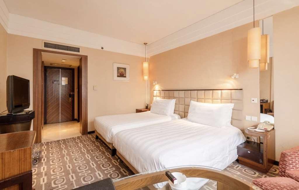 Si Chuan Jin Jiang Hotel Чънду Стая снимка