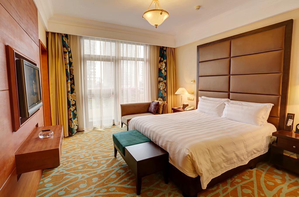 Si Chuan Jin Jiang Hotel Чънду Екстериор снимка
